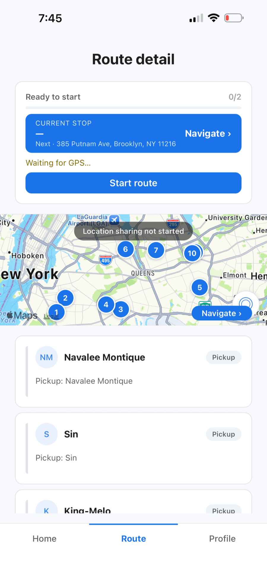 TroTro driver app route screen with the current stop, ordered pickups, and one-tap navigation to the next address.